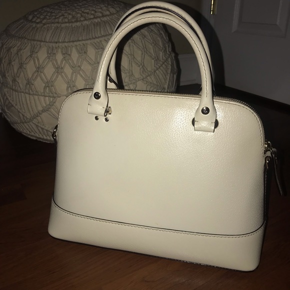 KATE SPADE Like New White Cream Wellesley Purse - Picture 2 of 7